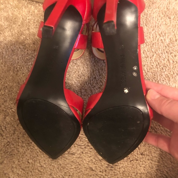 Nine West red heels size 8 - Picture 4 of 8